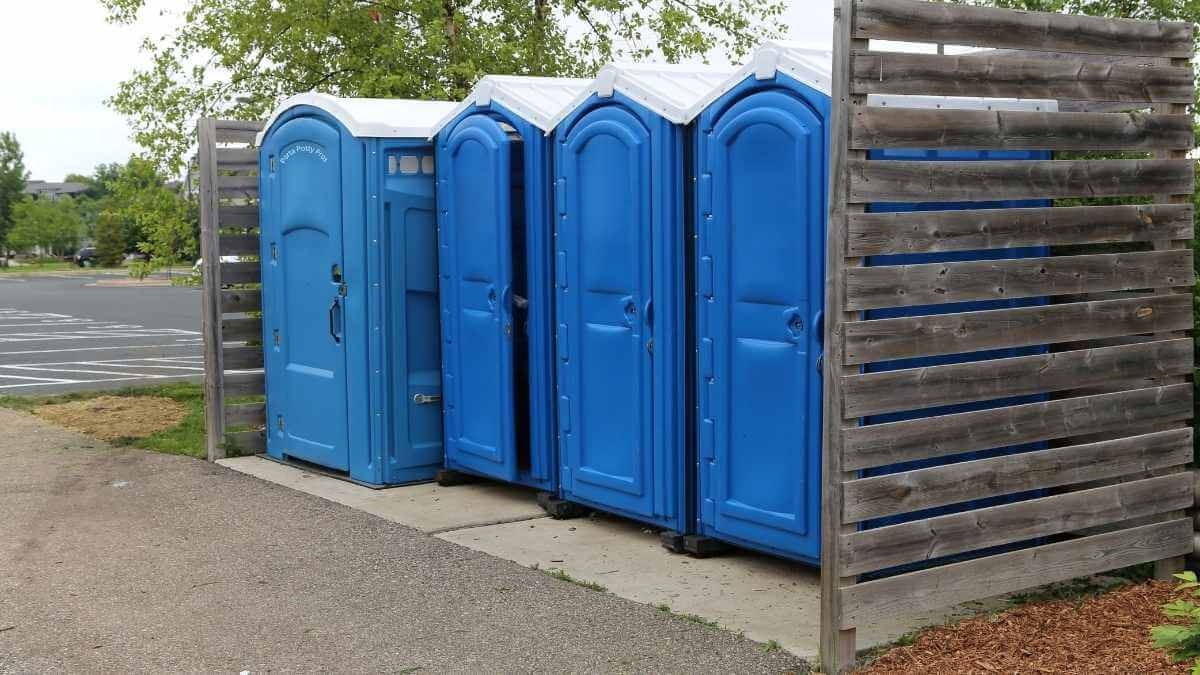 Porta Potty Rental Pros - Quality Portable Restroom Services in Wellton, AZ, 85356